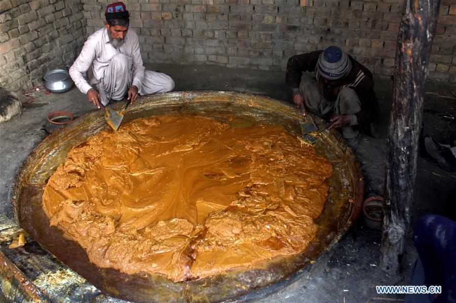 PAKISTAN-PESHAWAR-SUGAR BALLS