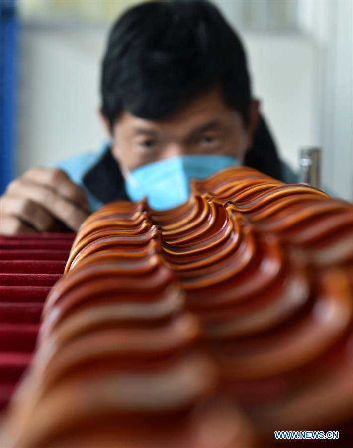 CHINA-HENAN-VIOLIN-PRODUCTION (CN)