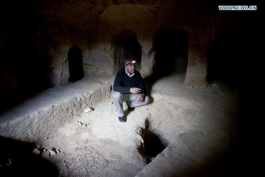 MIDEAST-NABLUS-ARCHAEOLOGY-CEMETERY