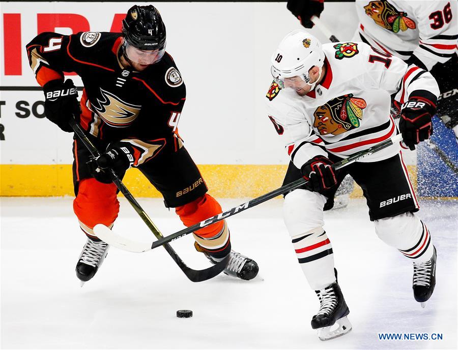 (SP)U.S.-ANAHEIM-ICE HOCKEY-NHL-CHI VS ANA