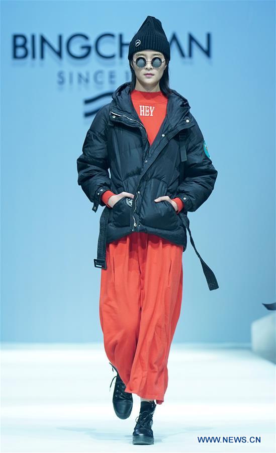 CHINA-BEIJING-FASHION WEEK-SUN YIWEN (CN)