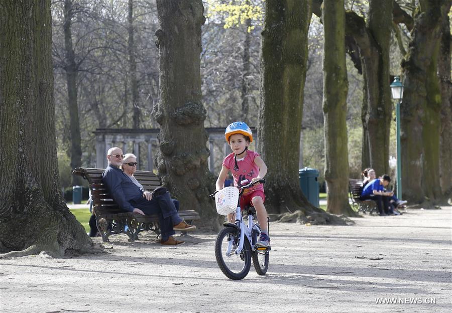 BELGIUM-BRUSSELS-DAILY LIFE-SPRING