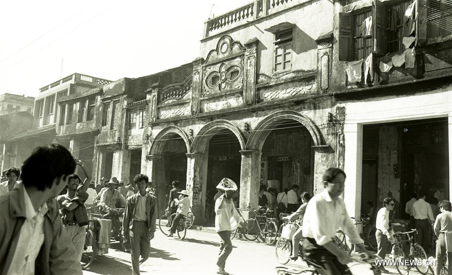 CHINA-HAINAN-HAIKOU-QILOU ANCIENT STREET (CN)