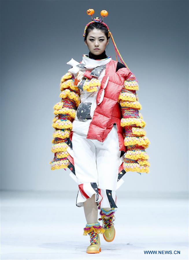 CHINA-BEIJING-GRADUATE-FASHION WEEK (CN)