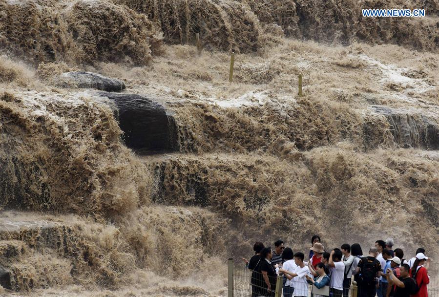 #CHINA-SHANXI-HUKOU WATERFALL (CN)