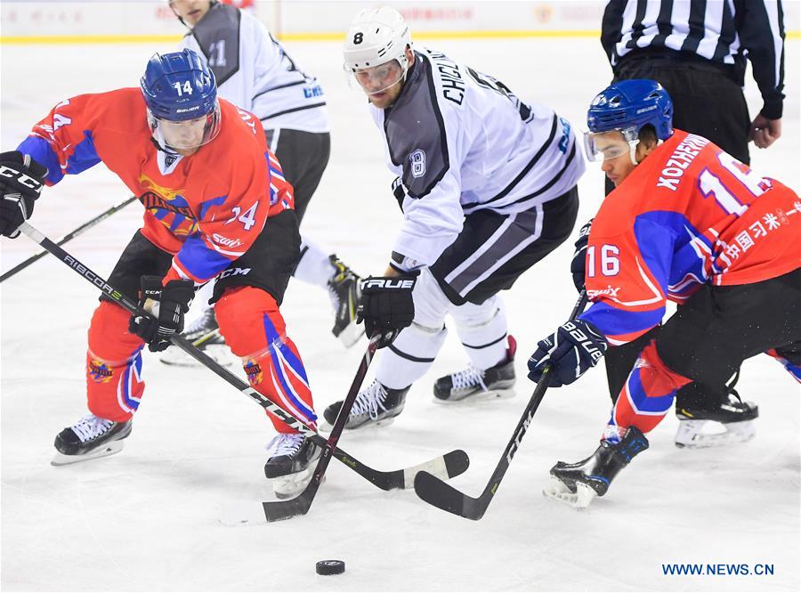 (SP)CHINA-CHANGCHUN-ICE HOCKEY-SILK ROAD SUPREME HOCKEY LEAGUE-TSEN TOU VS RUBIN