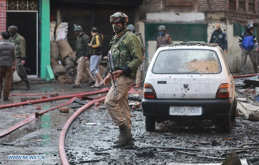 KASHMIR-SRINAGAR-GUNFIGHT