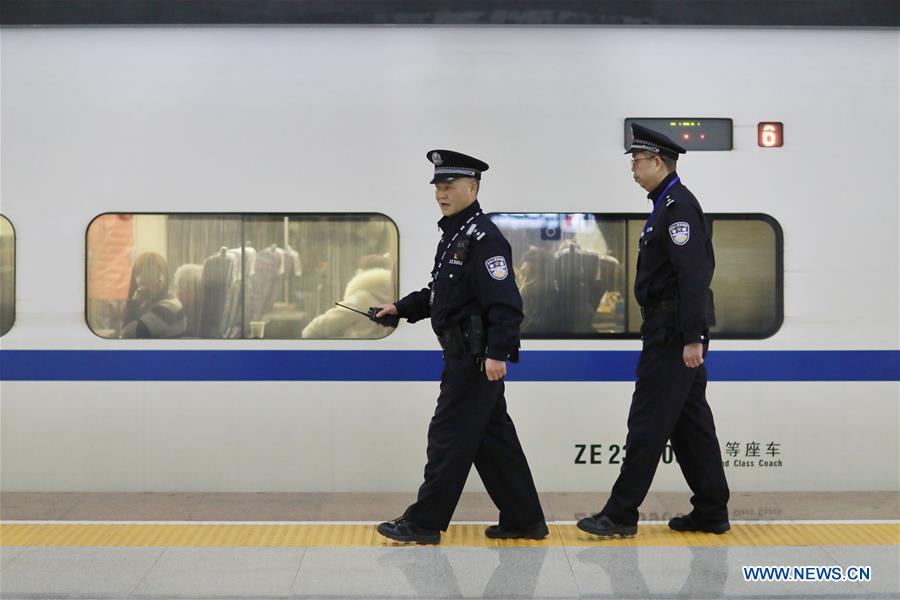 CHINA-GUIZHOU-GUIYANG-POLICEMEN (CN)