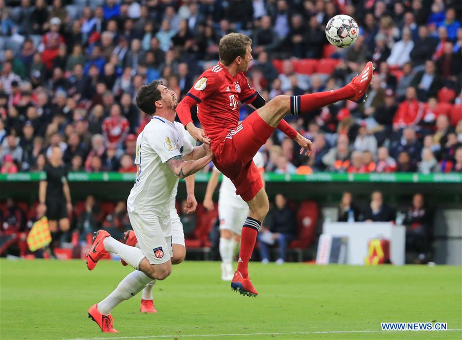 (SP)GERMANY-MUNICH-SOCCER-GERMAN CUP-BAYERN MUNICH VS HEIDENHEIM