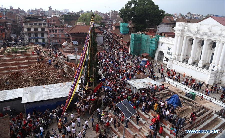 NEPAL-KATHMANDU-SETO MACHHENDRANATH CHARIOT FESTIVAL-THIRD DAY