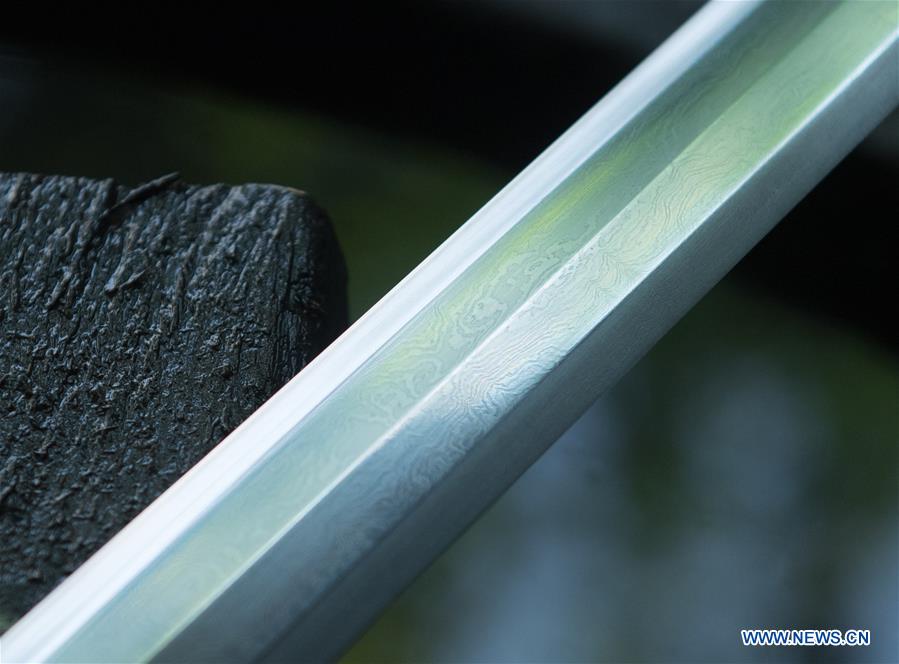 CHINA-ZHEJIANG-SWORD MAKING (CN)