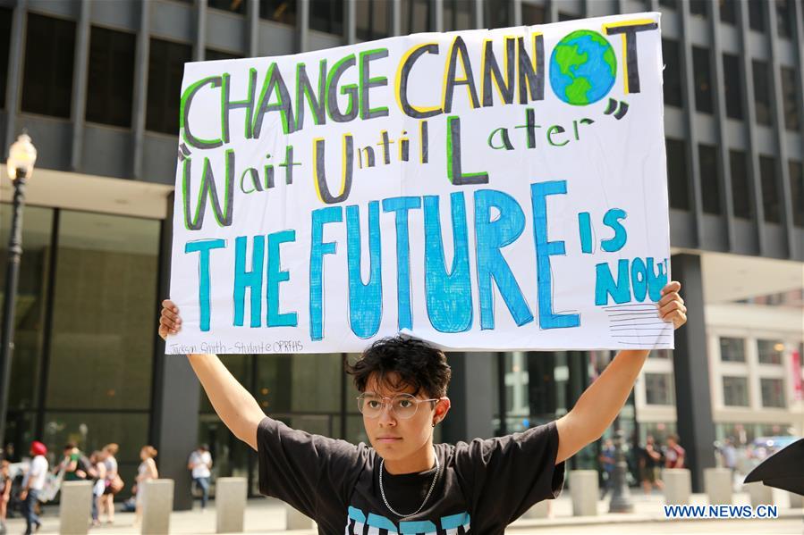 U.S.-CHICAGO-CLIMATE CHANGE-STRIKE